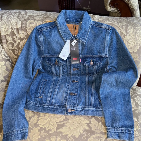 Levi’s ORIGINAL TRUCKER JACKET Soft As Butter Medium Wash blue Women Size M - Picture 5 of 16